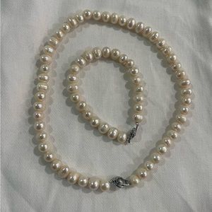 Freshwater Cultured Pearls